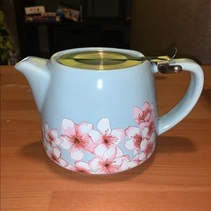 NEVER USED Ceramic and Stainless Steel Teapot